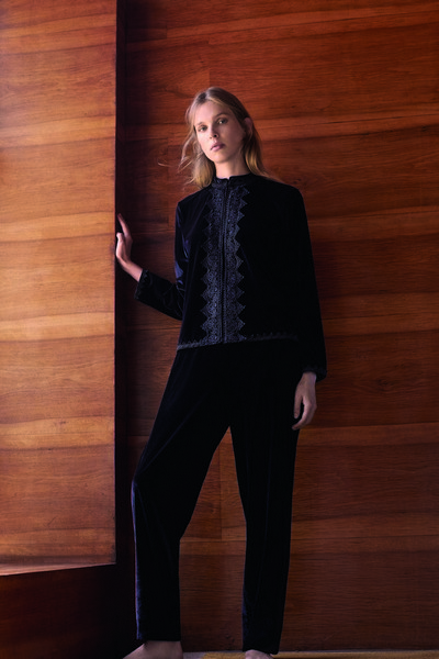 Oysho XMAS’16-Lingerie is the star of a collection based on details